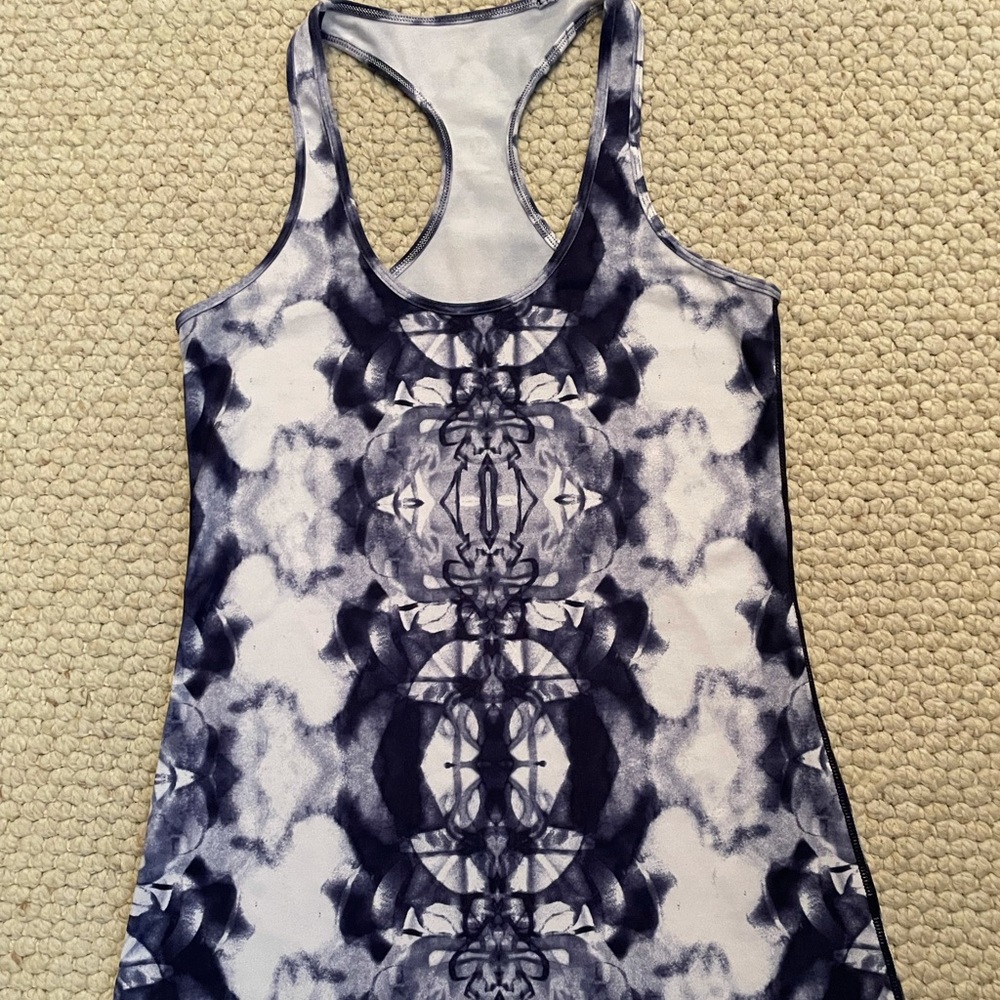 Lululemon Cool Racerback Tank - Picture 4 of 12